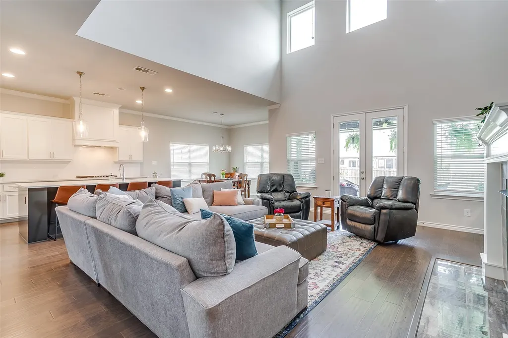 855 Highlands Avenue Aledo TX 76008