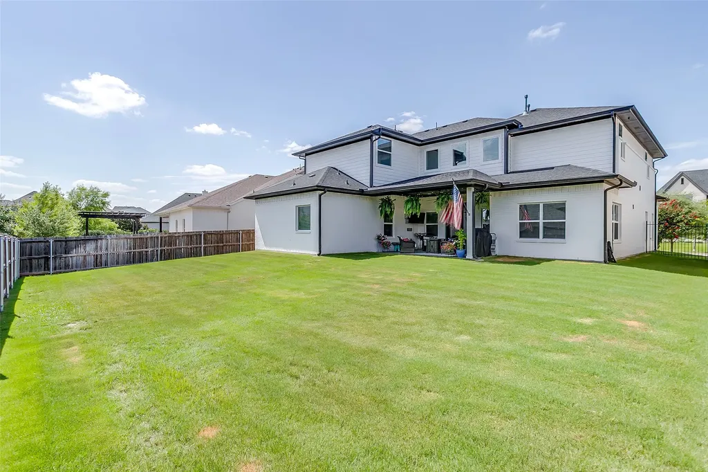 855 Highlands Avenue Aledo TX 76008