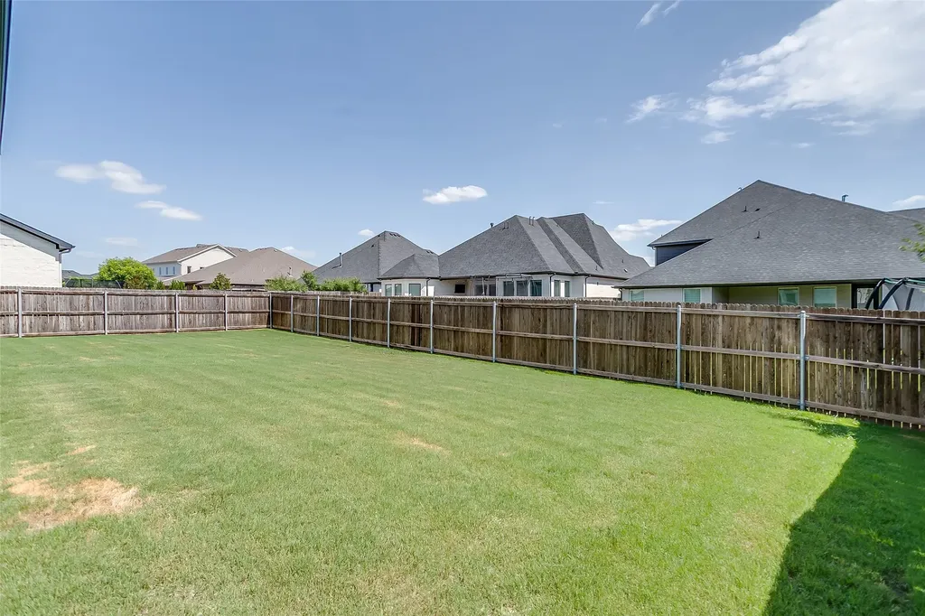 855 Highlands Avenue Aledo TX 76008