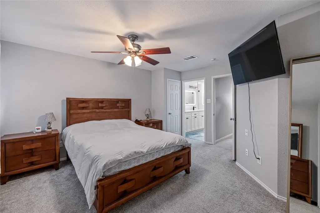 6011 Barrington Court Dallas TX 75252