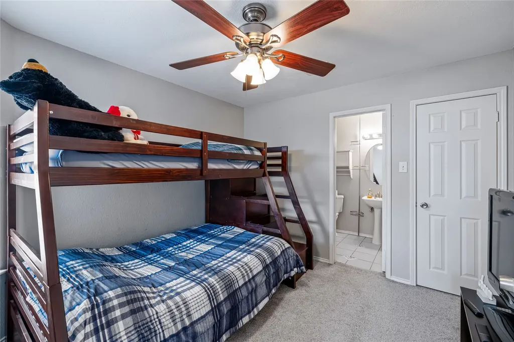 6011 Barrington Court Dallas TX 75252
