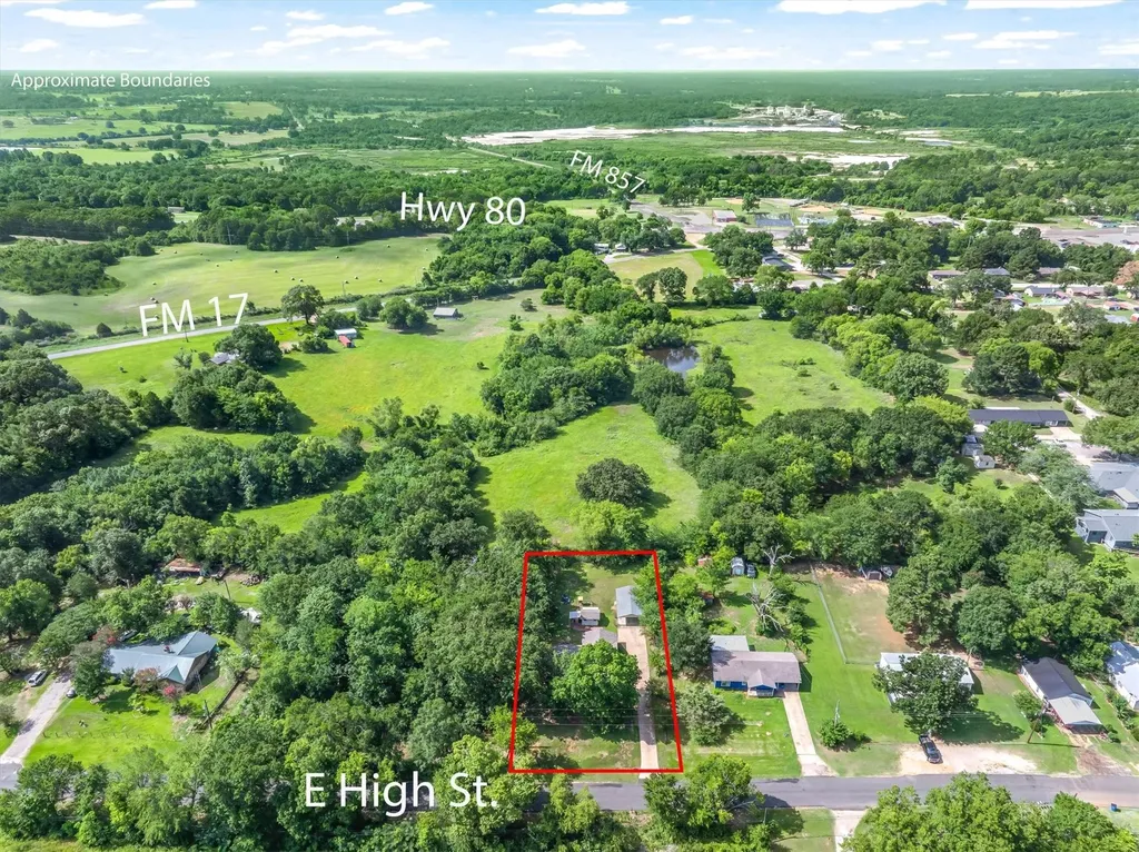 720 E High Street Grand Saline TX 75140