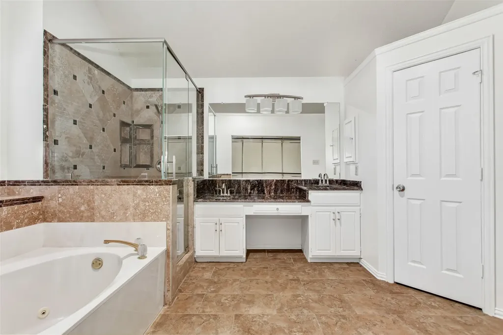 6610 Falcon Street Rowlett TX 75089