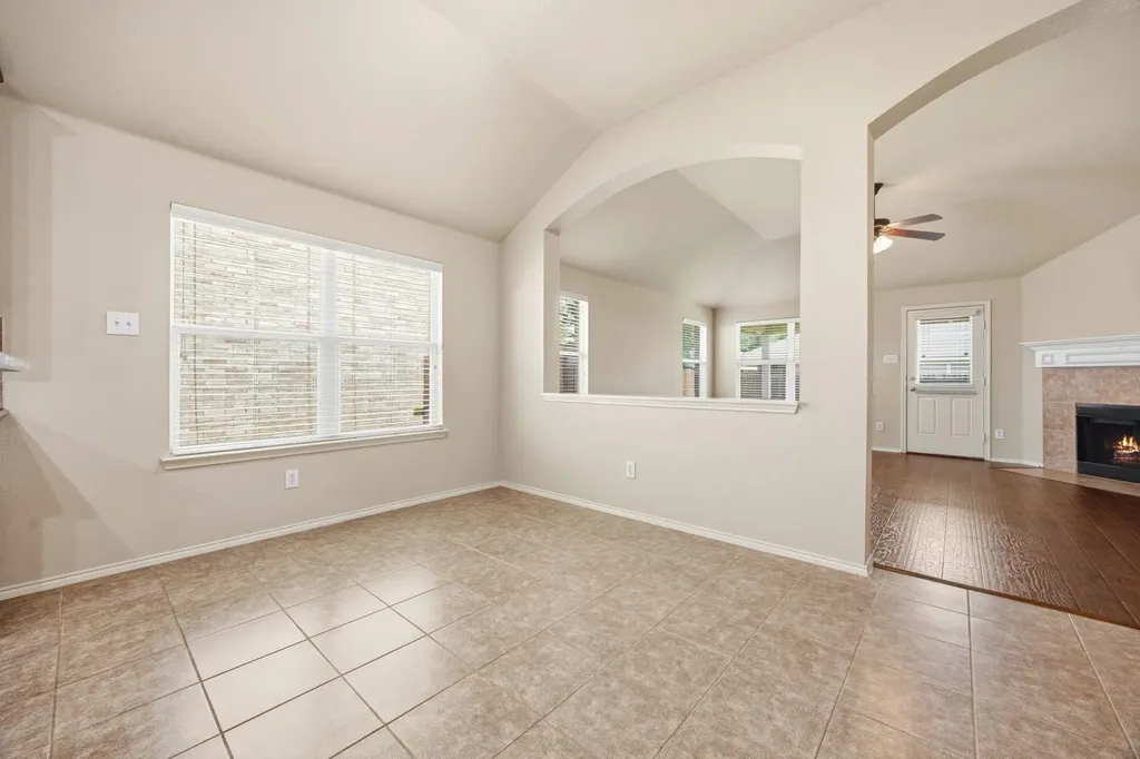 714 Bastrop Drive Arlington TX 76002