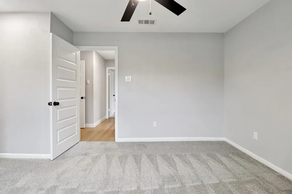 3818 Wenatche Drive Dallas TX 75233