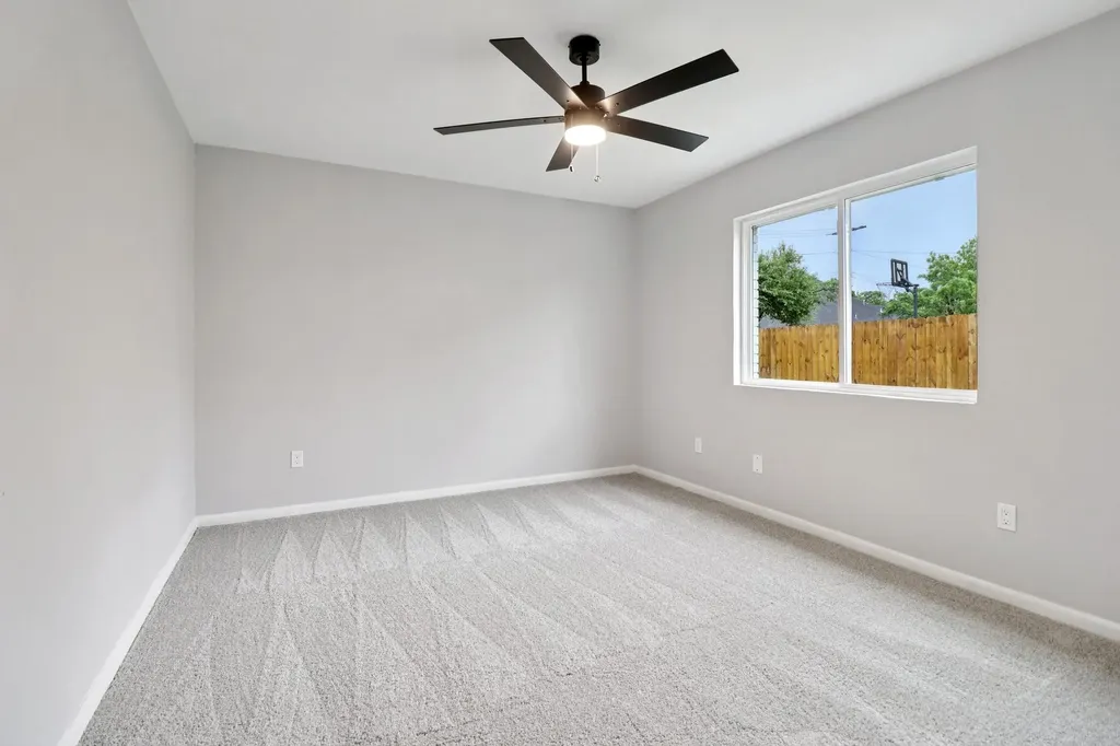3818 Wenatche Drive Dallas TX 75233
