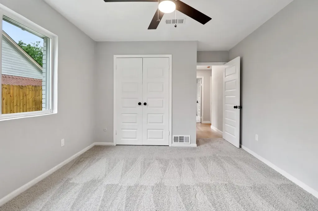 3818 Wenatche Drive Dallas TX 75233