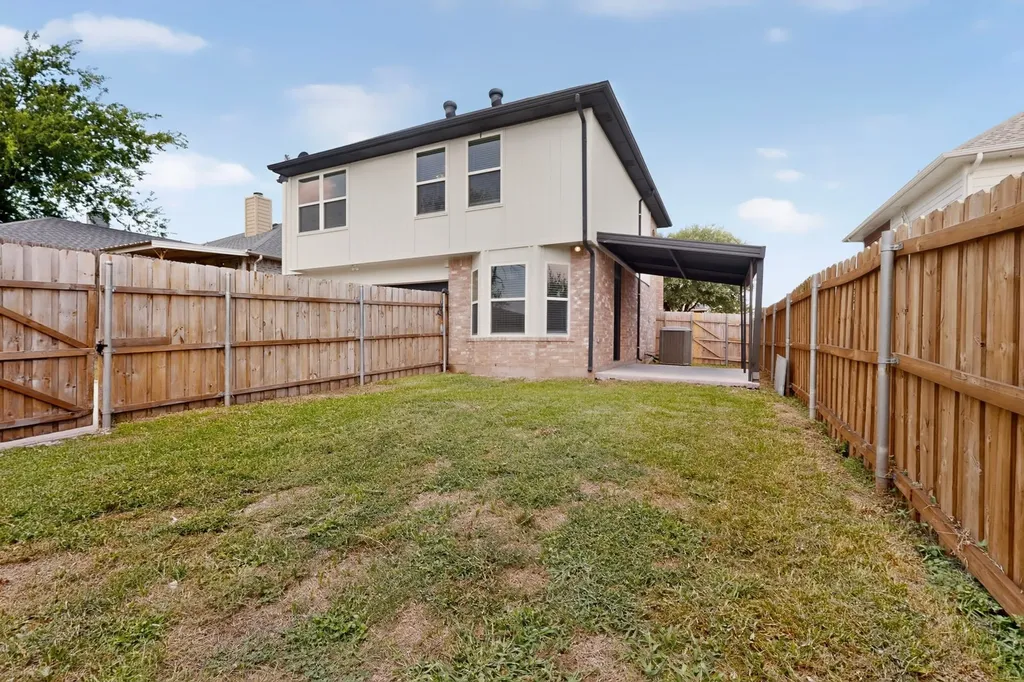 12820 Hilltop Drive Balch Springs TX 75180