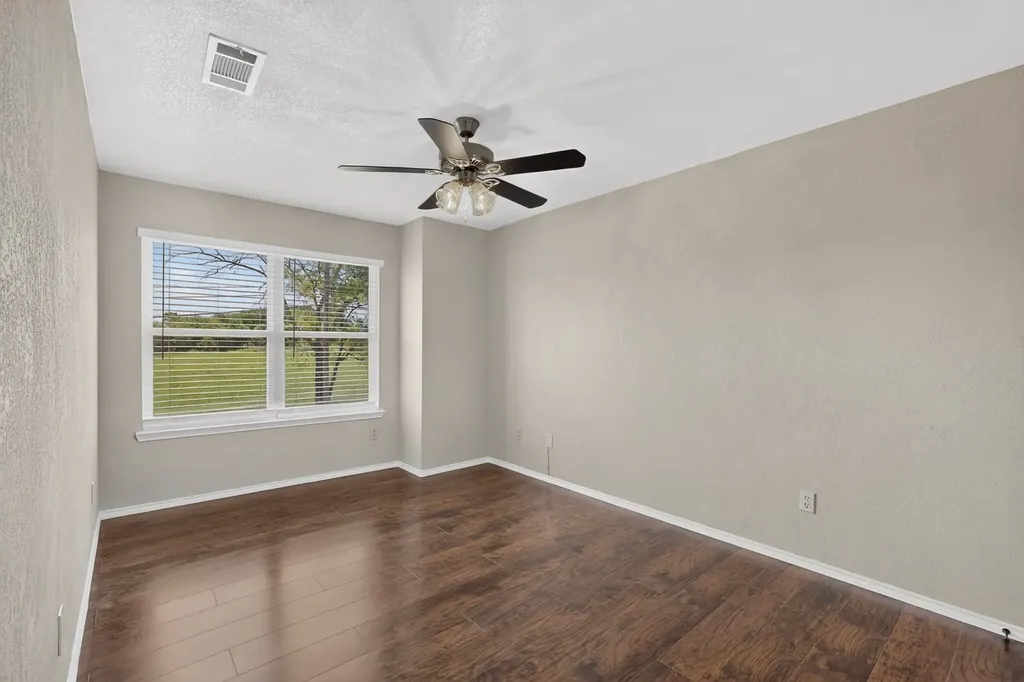 12820 Hilltop Drive Balch Springs TX 75180