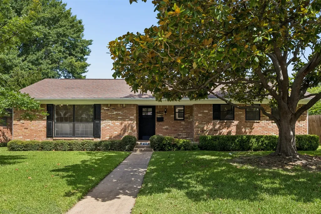 6225 N Jim Miller Road Dallas TX 75228