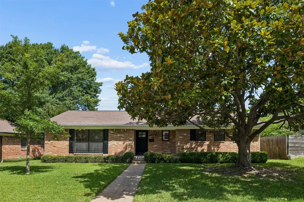 6225 N Jim Miller Road Dallas TX 75228