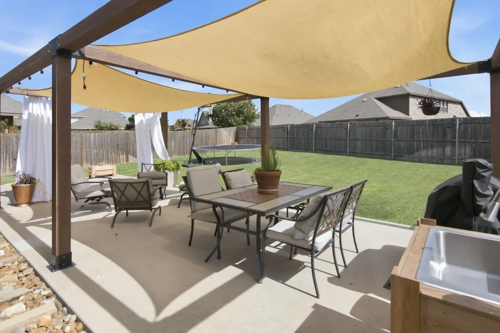 212 Spruce Valley Drive Justin TX 76247