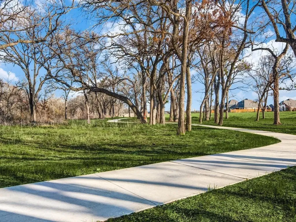 212 Spruce Valley Drive Justin TX 76247