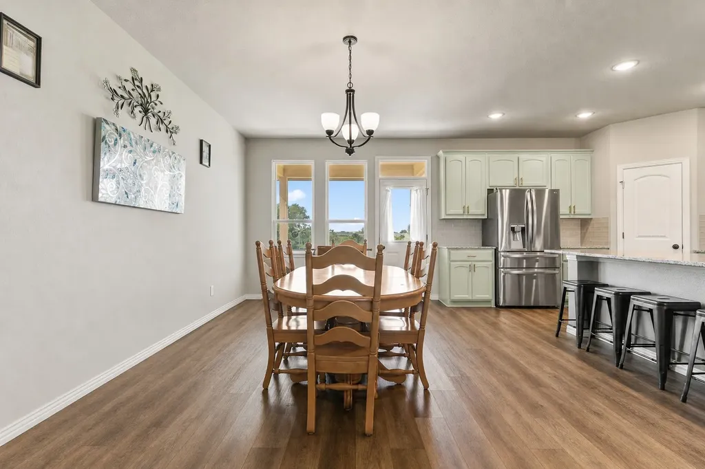 1011 Northern Oaks Court Springtown TX 76082