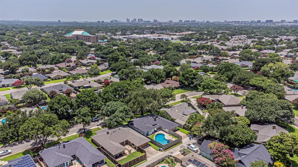7229 Whispering Pines Drive Dallas TX 75248