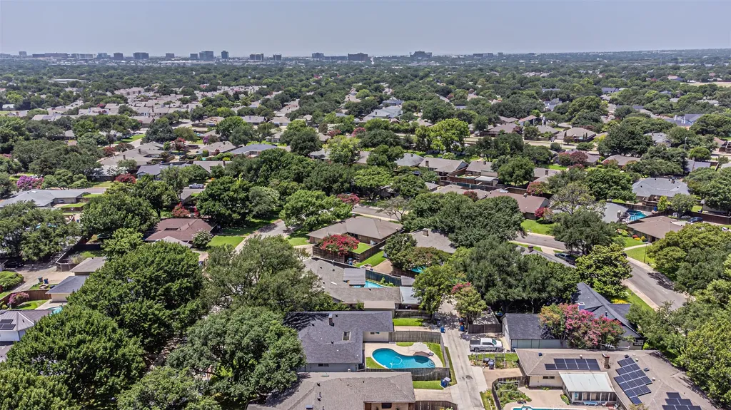 7229 Whispering Pines Drive Dallas TX 75248