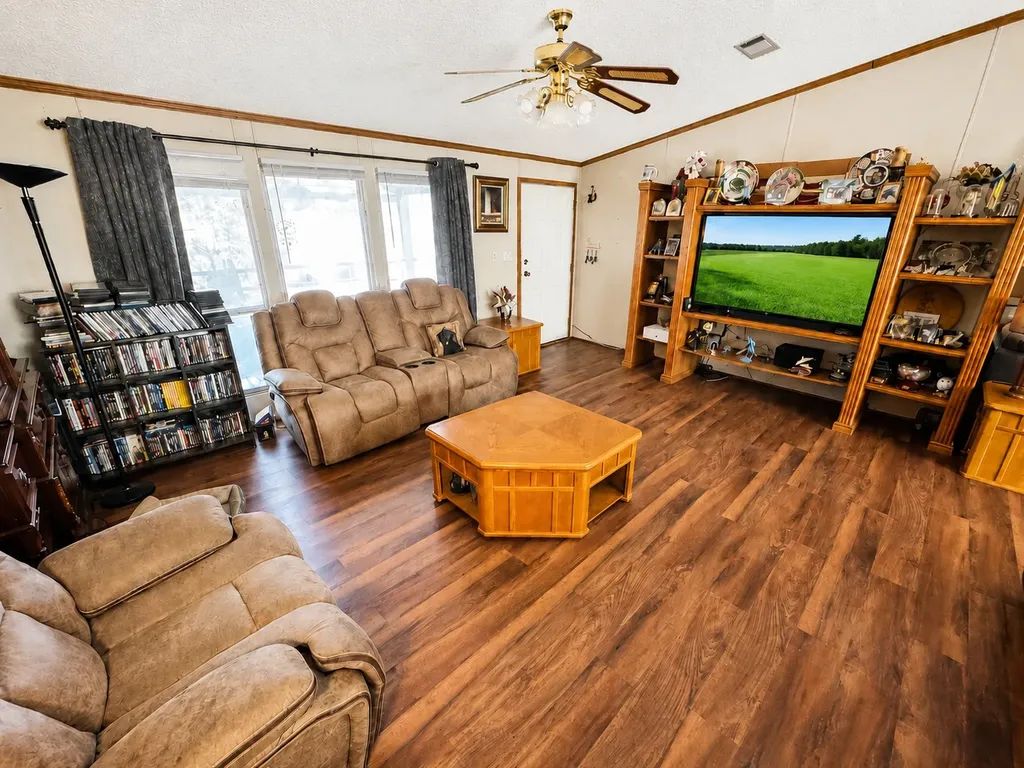 111 Salem Loop Graham TX 76450