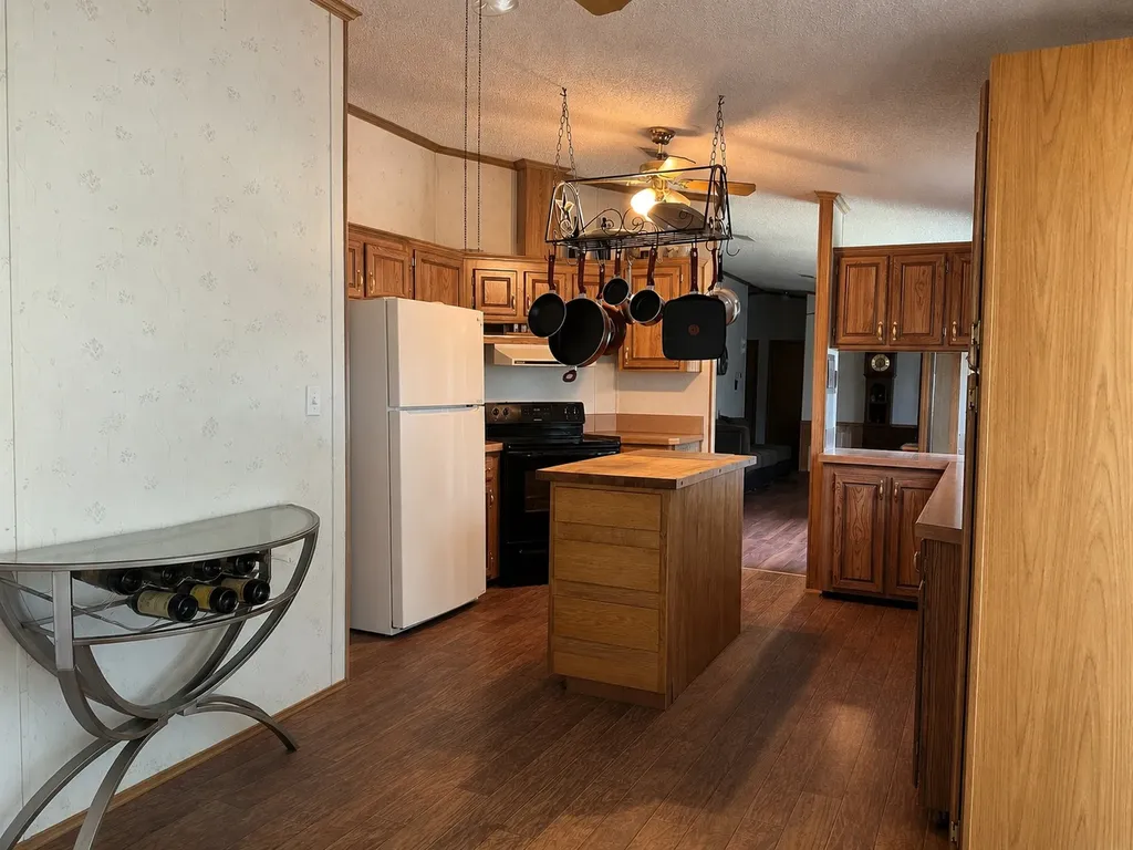 111 Salem Loop Graham TX 76450