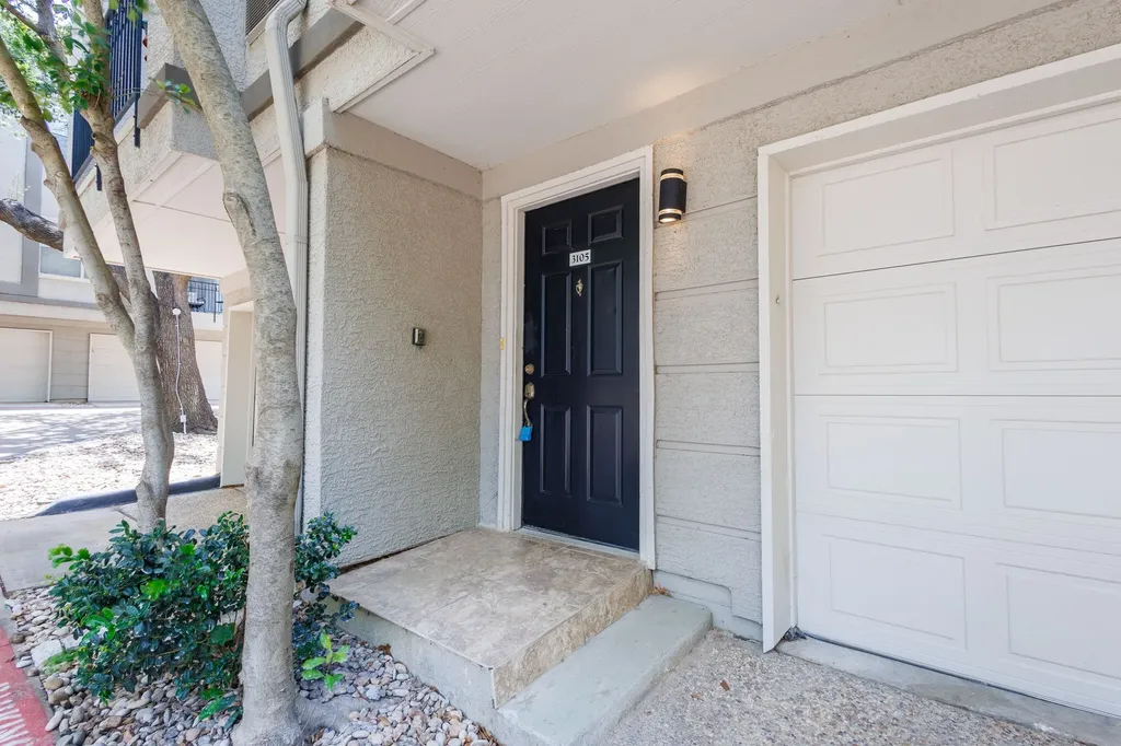 2201 Wolf Street Dallas TX 75201