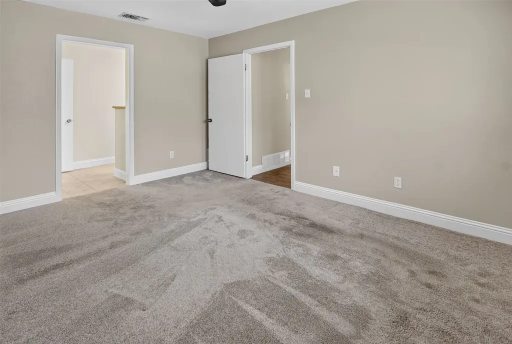 2208 Cambridge Drive Hurst TX 76054