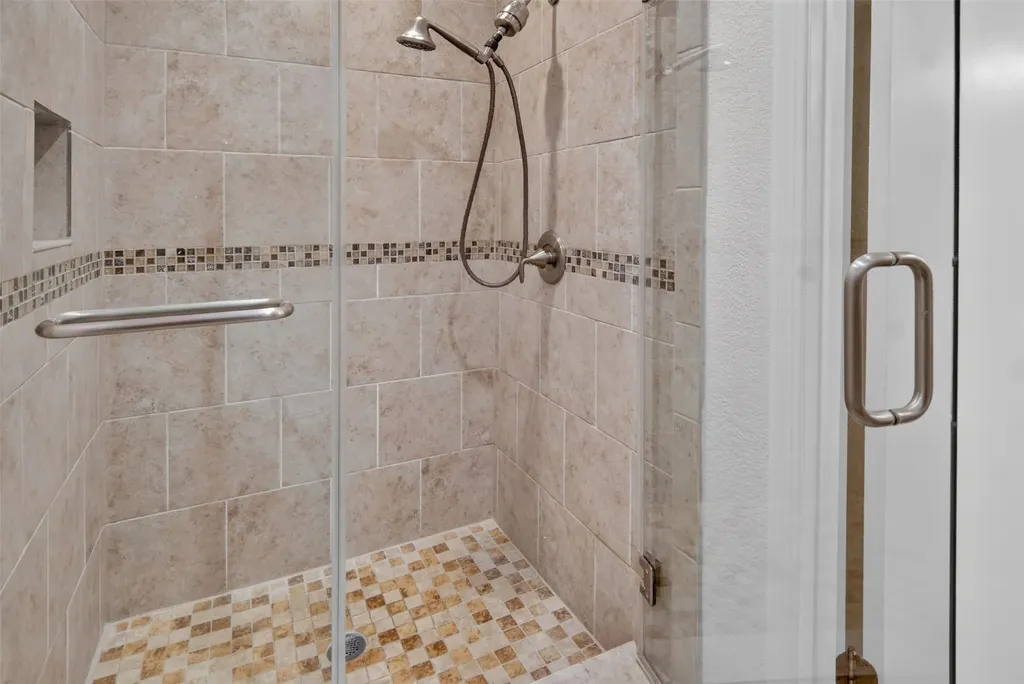 2208 Cambridge Drive Hurst TX 76054