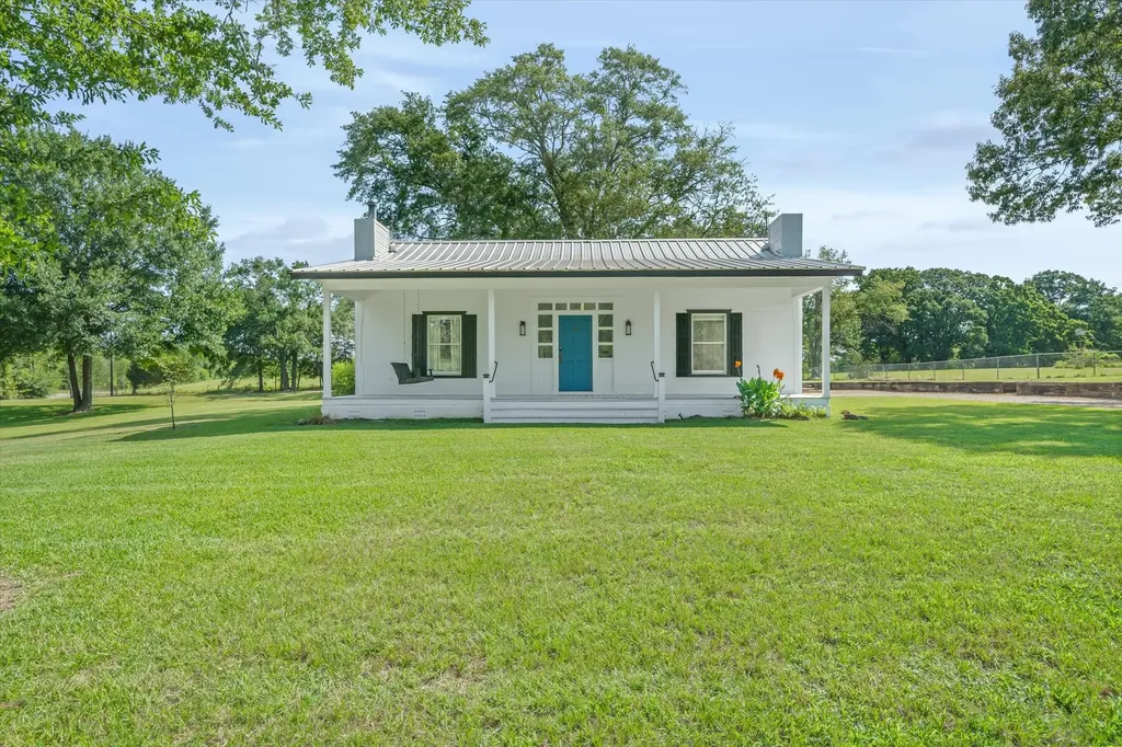 111 Vz County Road 3626 Edgewood TX 75117