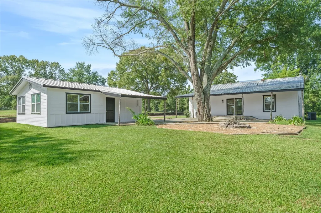 111 Vz County Road 3626 Edgewood TX 75117