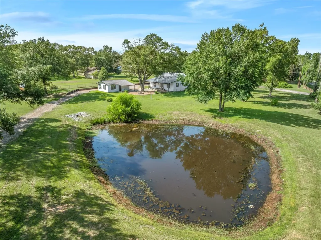 111 Vz County Road 3626 Edgewood TX 75117