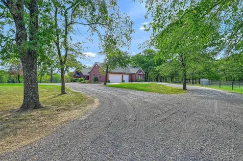 1271 Fm 3496 Gainesville TX 76240