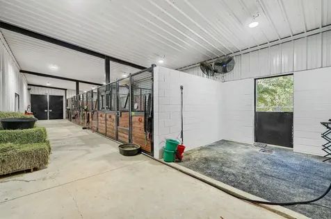 1271 Fm 3496 Gainesville TX 76240