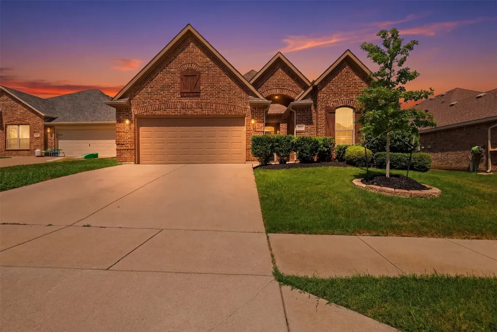5217 Cross Plains Court Fort Worth TX 76126