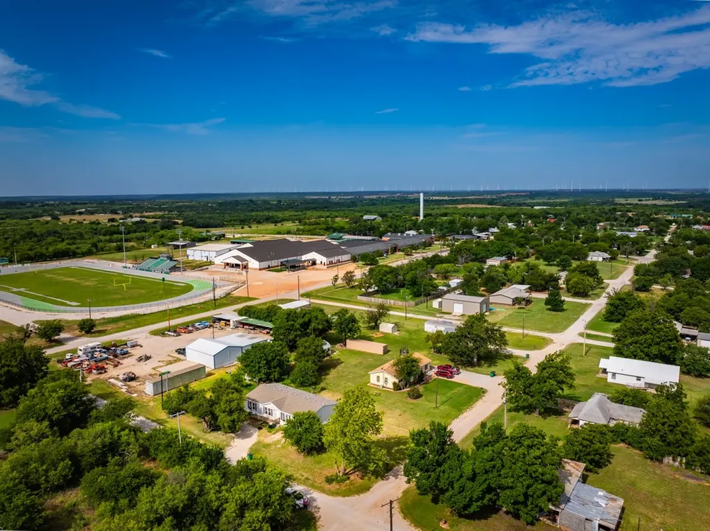 902 Commerce Street Newcastle TX 76372