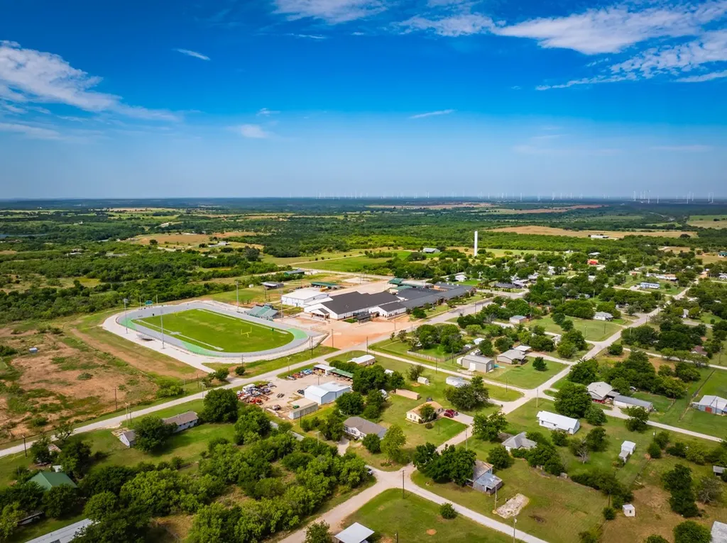 902 Commerce Street Newcastle TX 76372