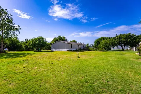 902 Commerce Street Newcastle TX 76372