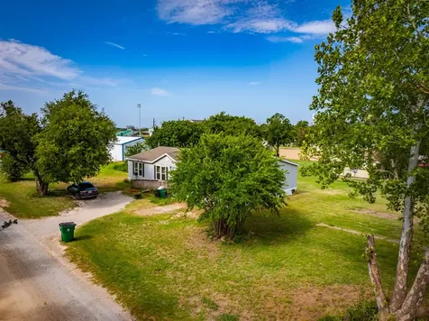 902 Commerce Street Newcastle TX 76372