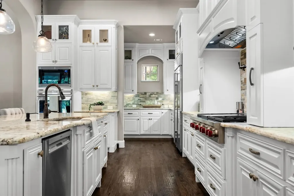 830 Wagner Way Lantana TX 76226