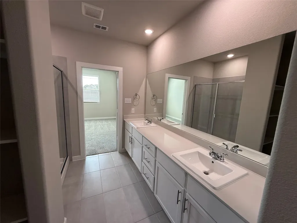 1233 Wolfsbane Drive Lavon TX 75166