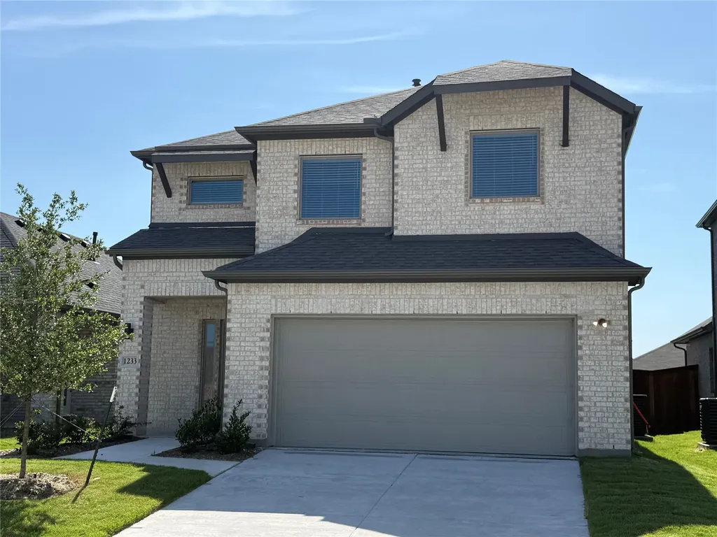 1233 Wolfsbane Drive Lavon TX 75166
