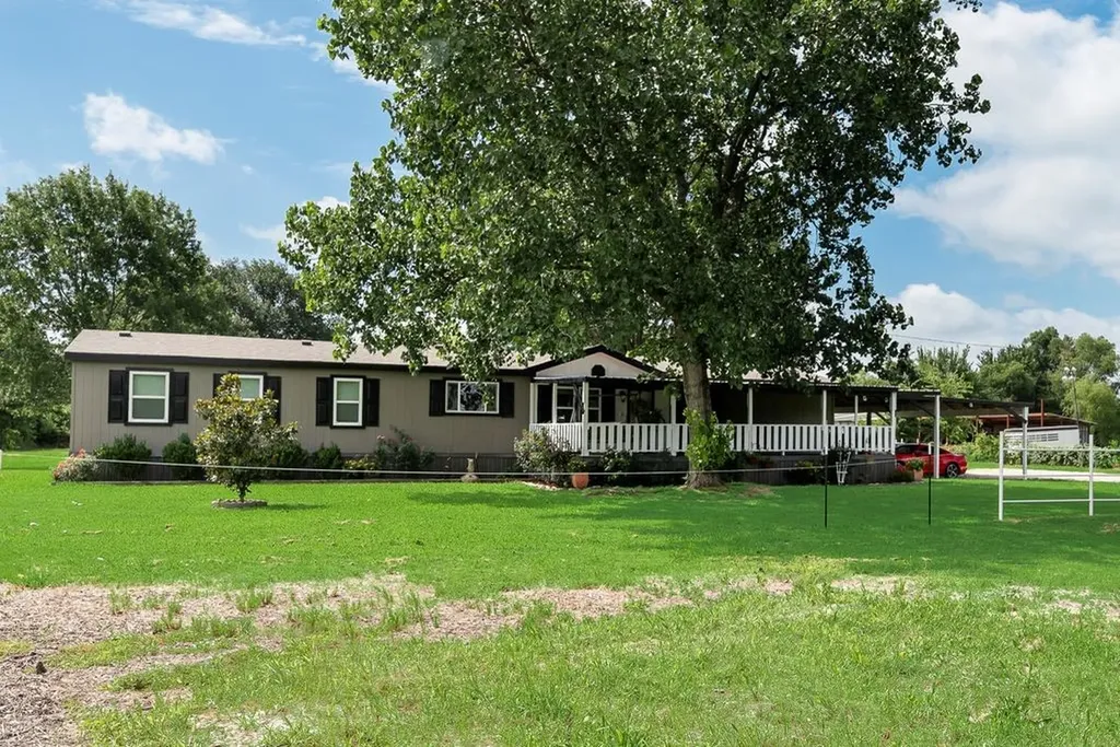 10661 County Road 360 Terrell TX 75161