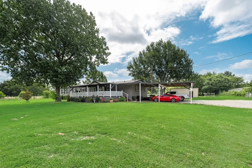 10661 County Road 360 Terrell TX 75161