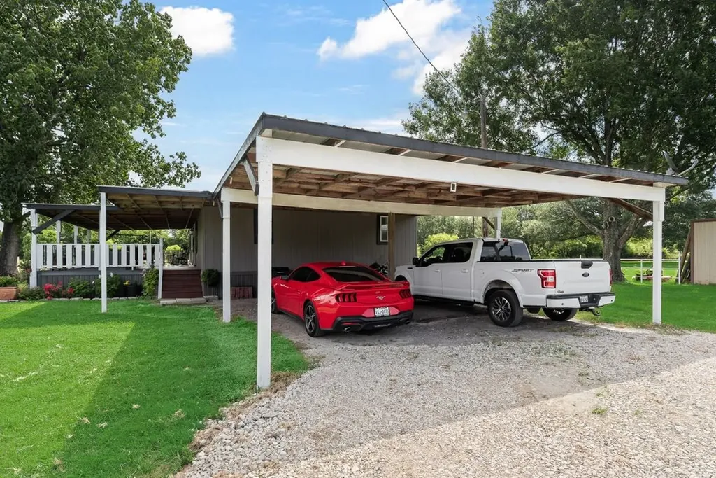 10661 County Road 360 Terrell TX 75161