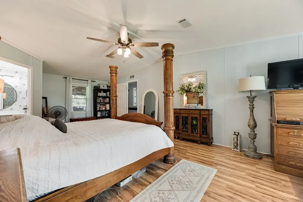 10661 County Road 360 Terrell TX 75161