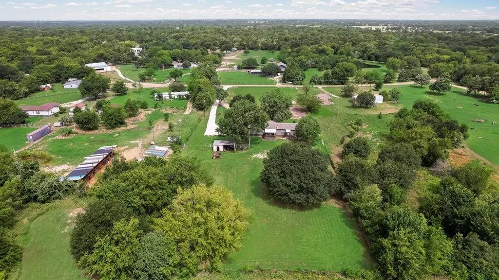 10661 County Road 360 Terrell TX 75161