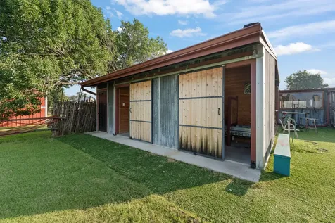 1795 Cr 1004 Glen Rose TX 76043