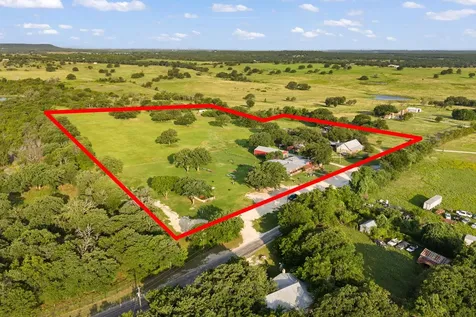 1795 Cr 1004 Glen Rose TX 76043