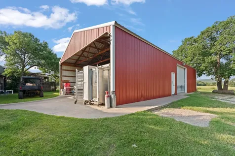 1795 Cr 1004 Glen Rose TX 76043