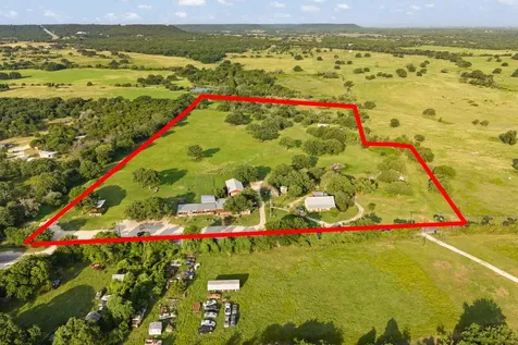 1795 Cr 1004 Glen Rose TX 76043