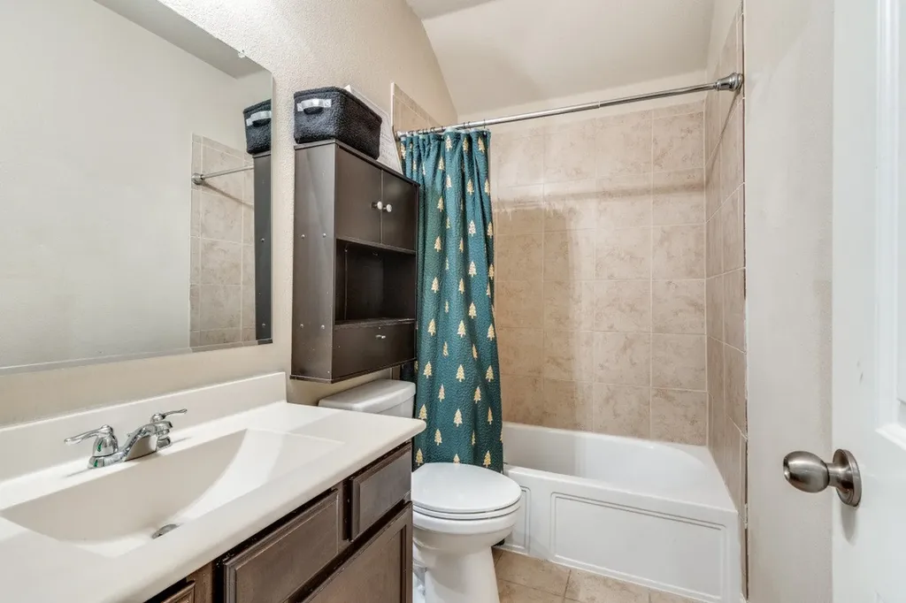 8216 Columbia Falls Road Ponder TX 76259
