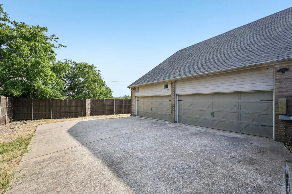 2237 High Country Drive Carrollton TX 75007