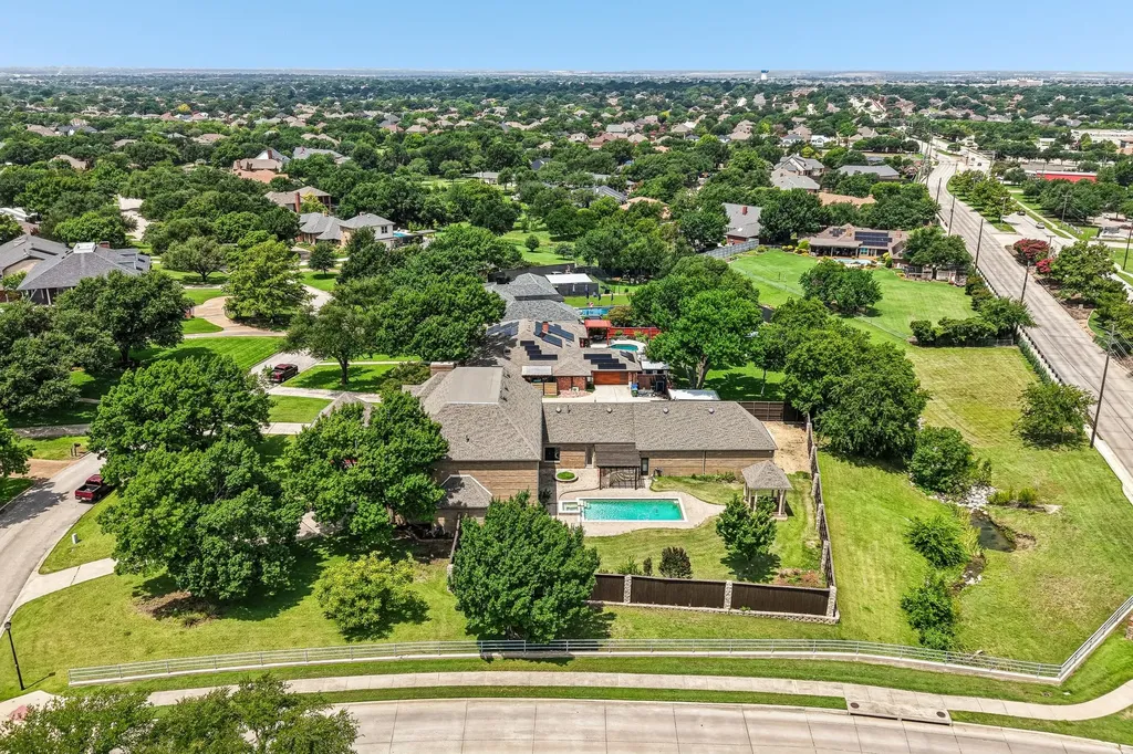2237 High Country Drive Carrollton TX 75007